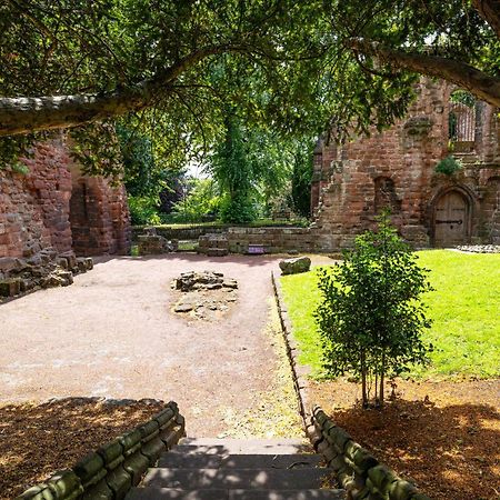 *New* Little Pyecroft House, Chester Buitenkant foto