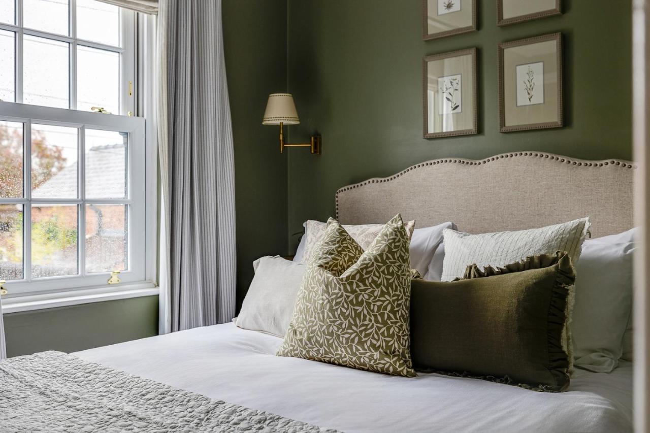 *New* Little Pyecroft House, Chester Buitenkant foto