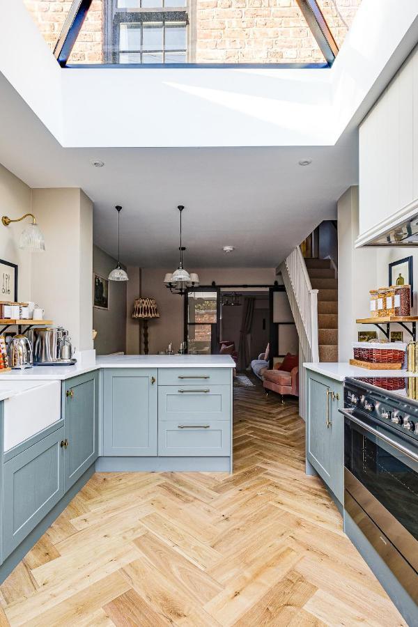 *New* Little Pyecroft House, Chester Buitenkant foto
