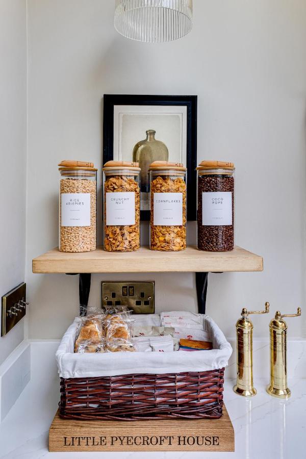 *New* Little Pyecroft House, Chester Buitenkant foto