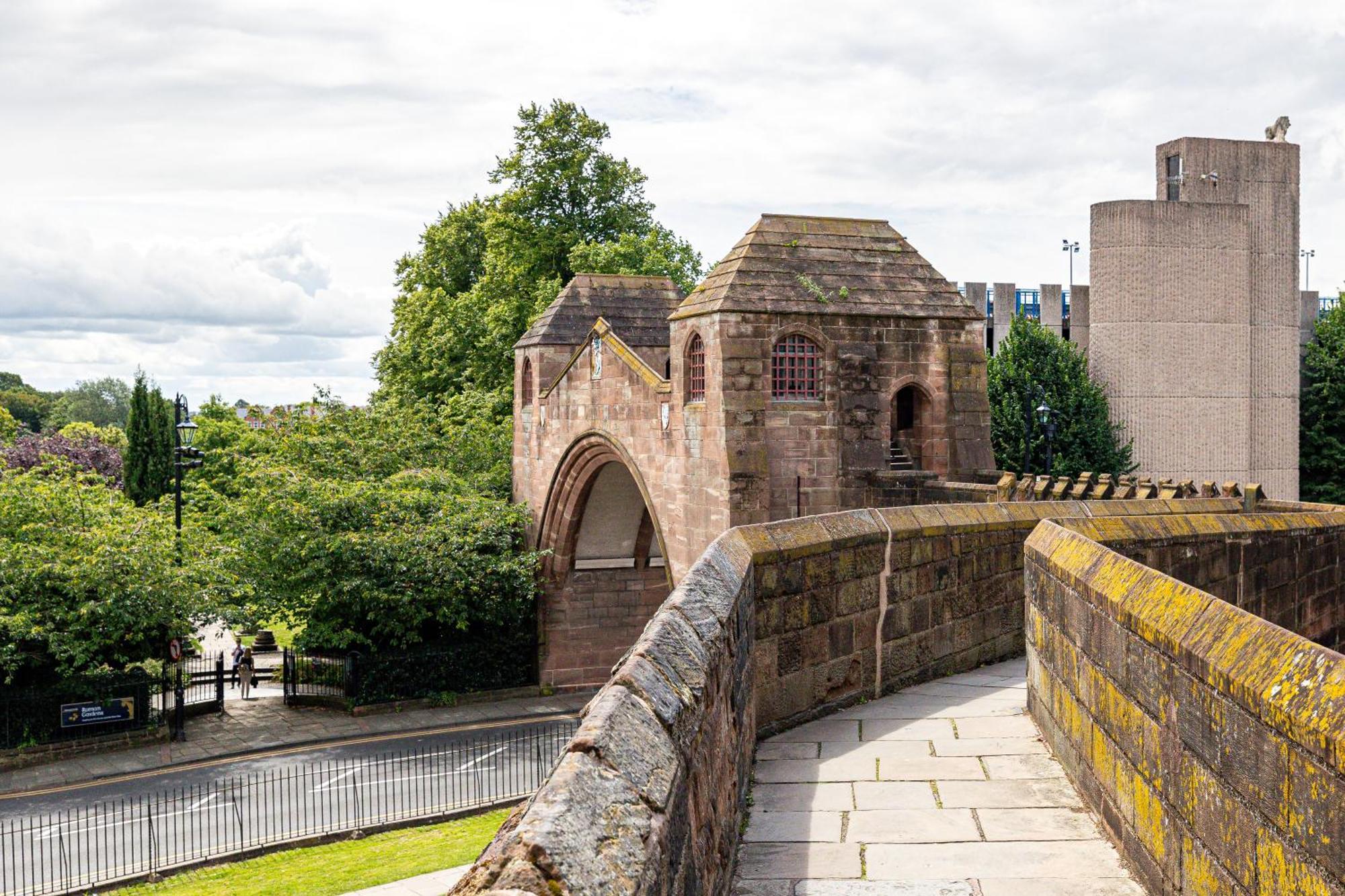 *New* Little Pyecroft House, Chester Buitenkant foto